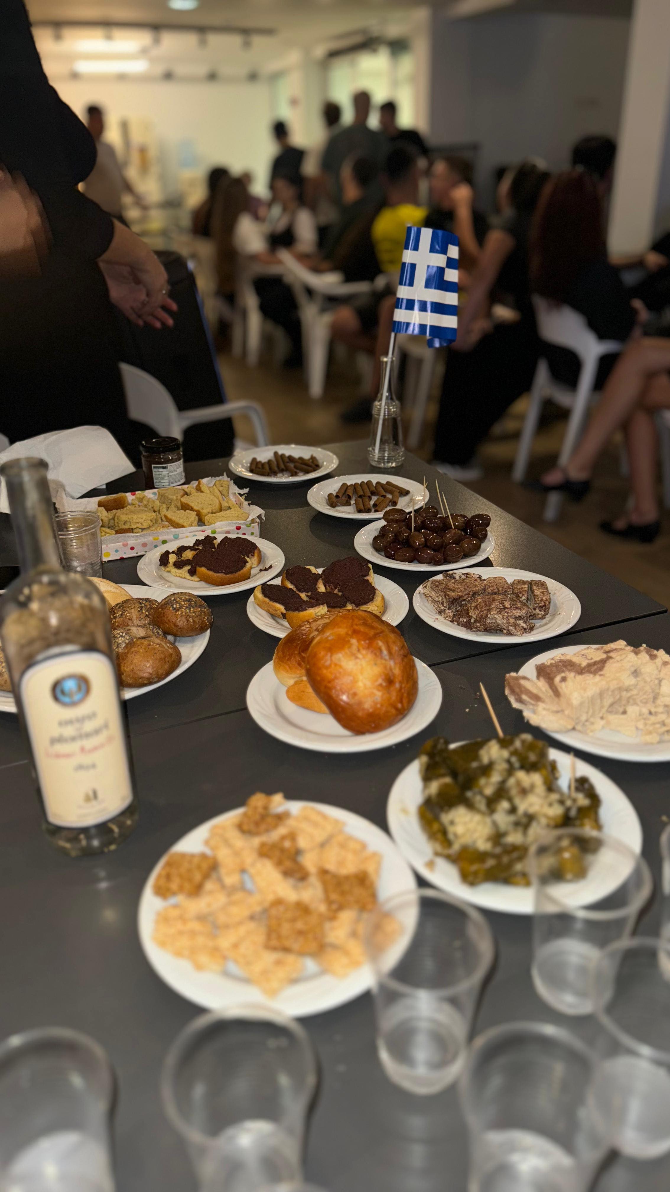 Erasmus+ intercultural food night table