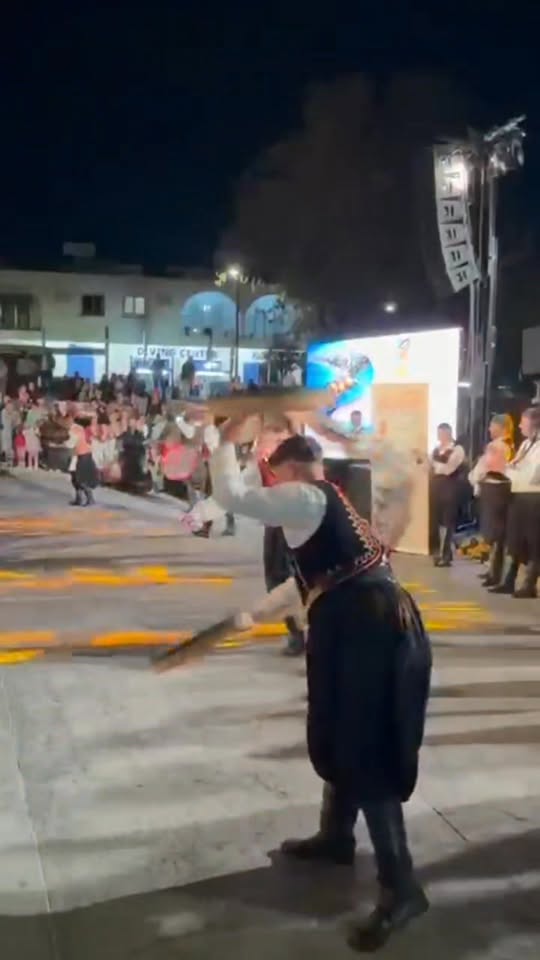 Solo traditional dance performance reel